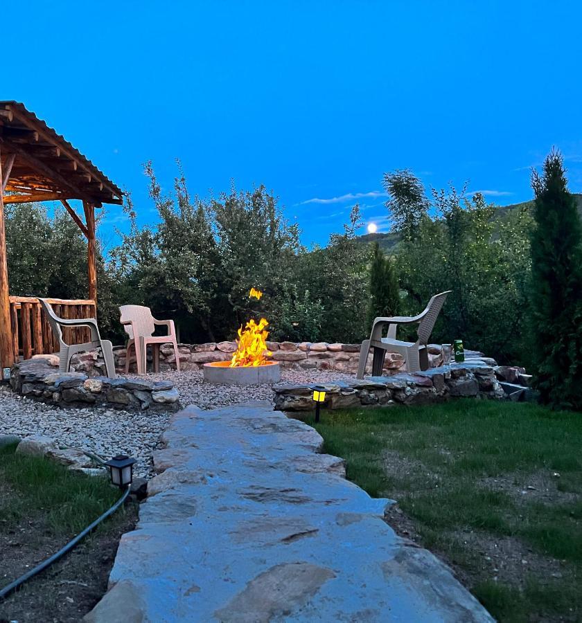 Elysian Fields - The Island Tiny House Bed & Breakfast Sadu Dış mekan fotoğraf