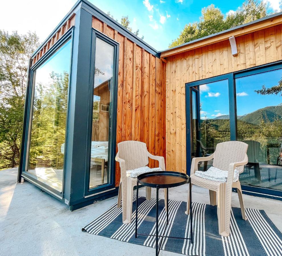 Elysian Fields - The Island Tiny House Bed & Breakfast Sadu Dış mekan fotoğraf