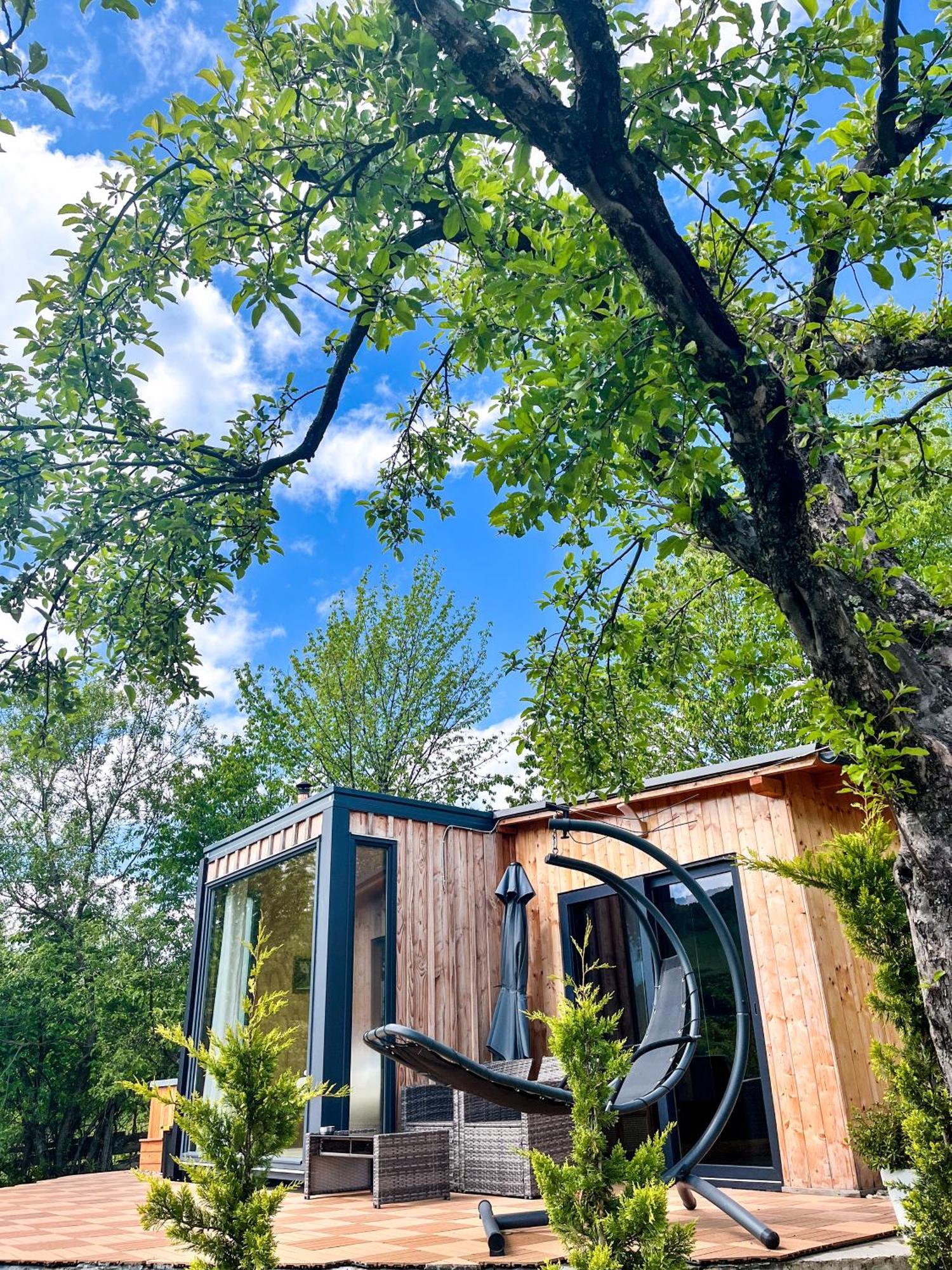 Elysian Fields - The Island Tiny House Bed & Breakfast Sadu Dış mekan fotoğraf